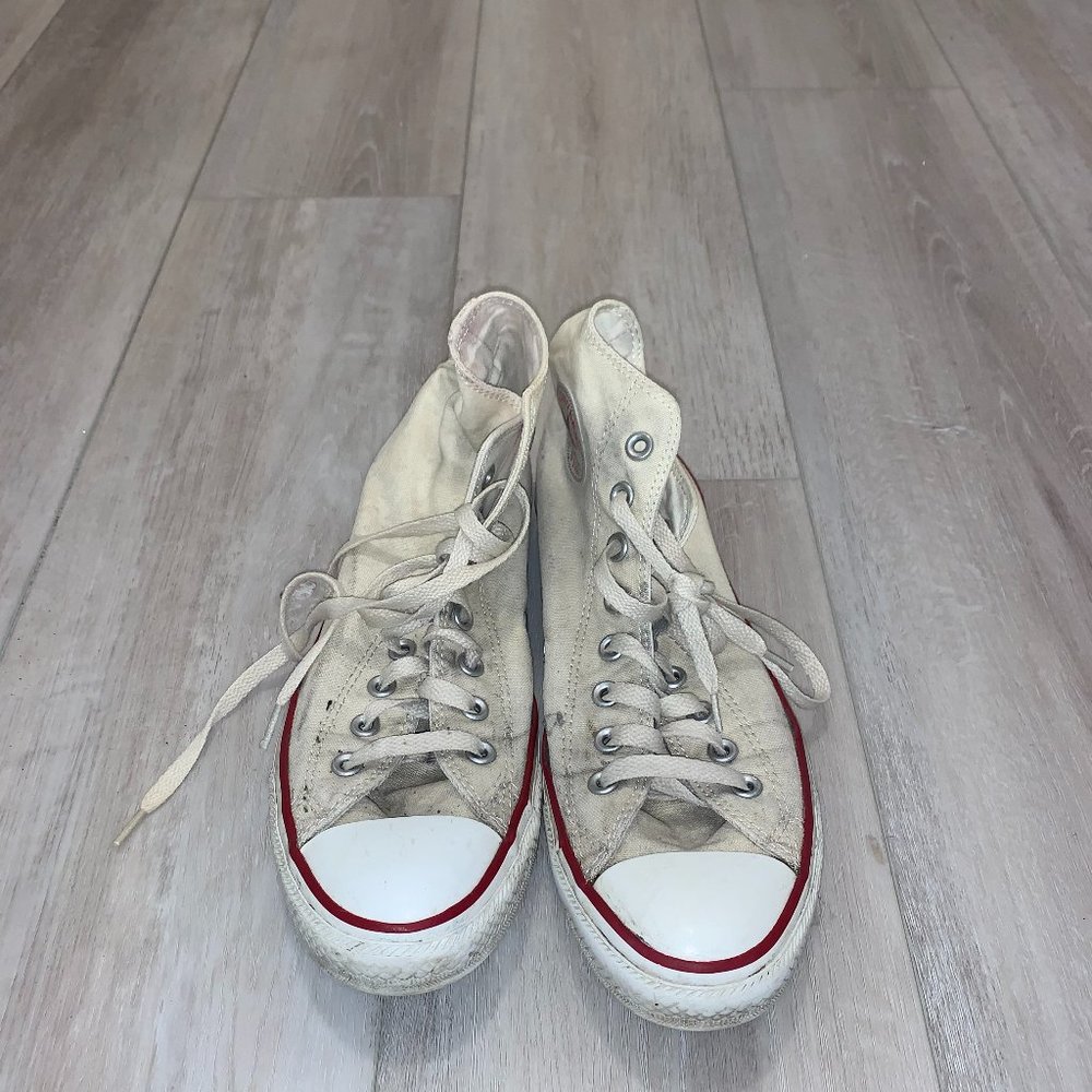 Cream Converse